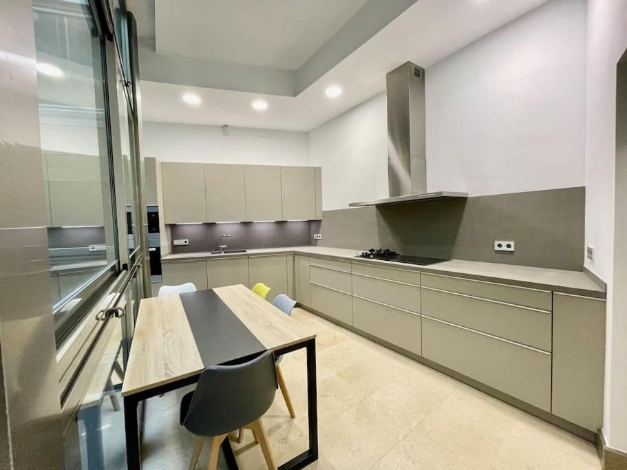 Holiday home Fdez Amazing House By Cathedral And Giralda With Private Pool